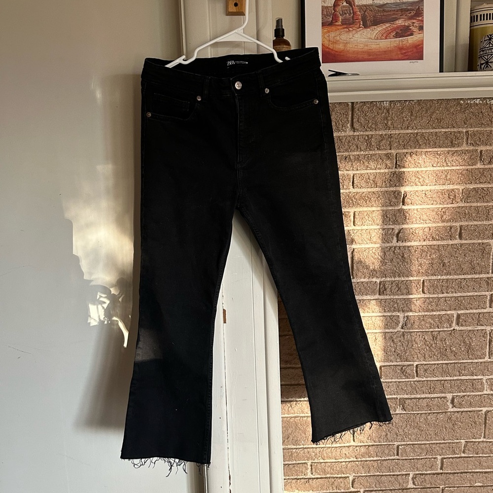 Zara Flared Cropped High Waist Jeans